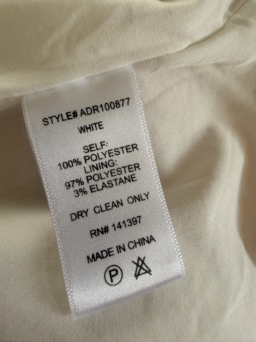 Astr White Puff-Sleeve Tiered Midi Dress - Picture 10 of 11
